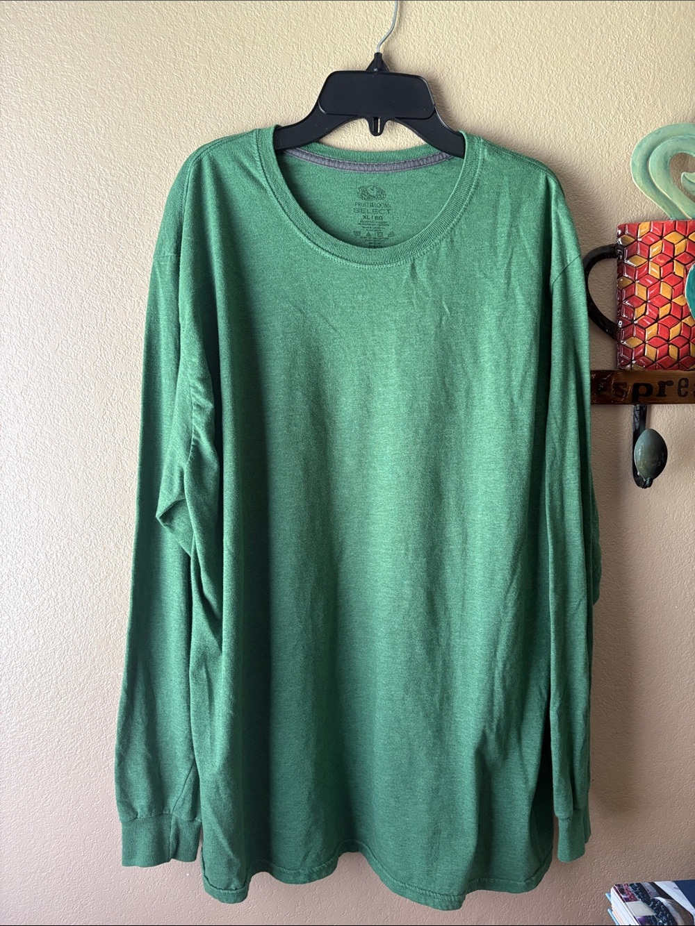 Fruit of the Loom Men's Long Sleeve Crewneck Tee - Kelly Green
